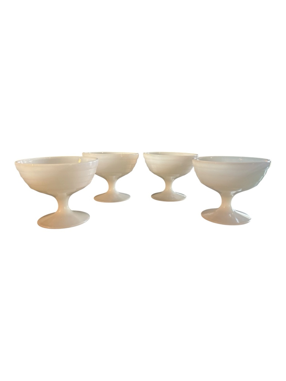 Set of 4 Vintage White Opalescent Milk Glass Footed Dessert Coupes Sherbet Bowls